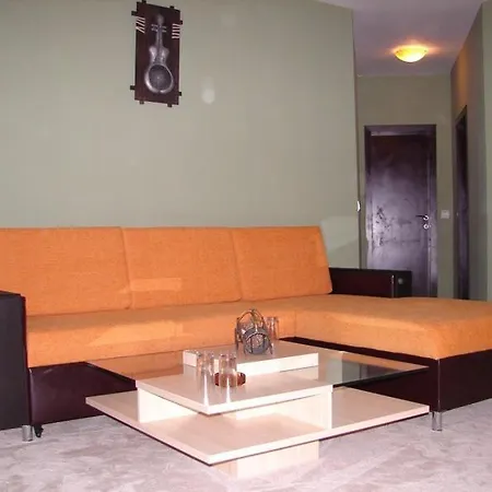 ホテル Amfibia 3*