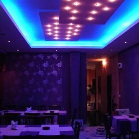 Хотел амфибия