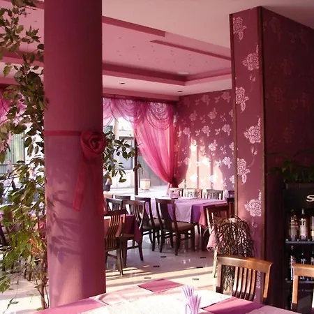 Hotel Amfibia 3*